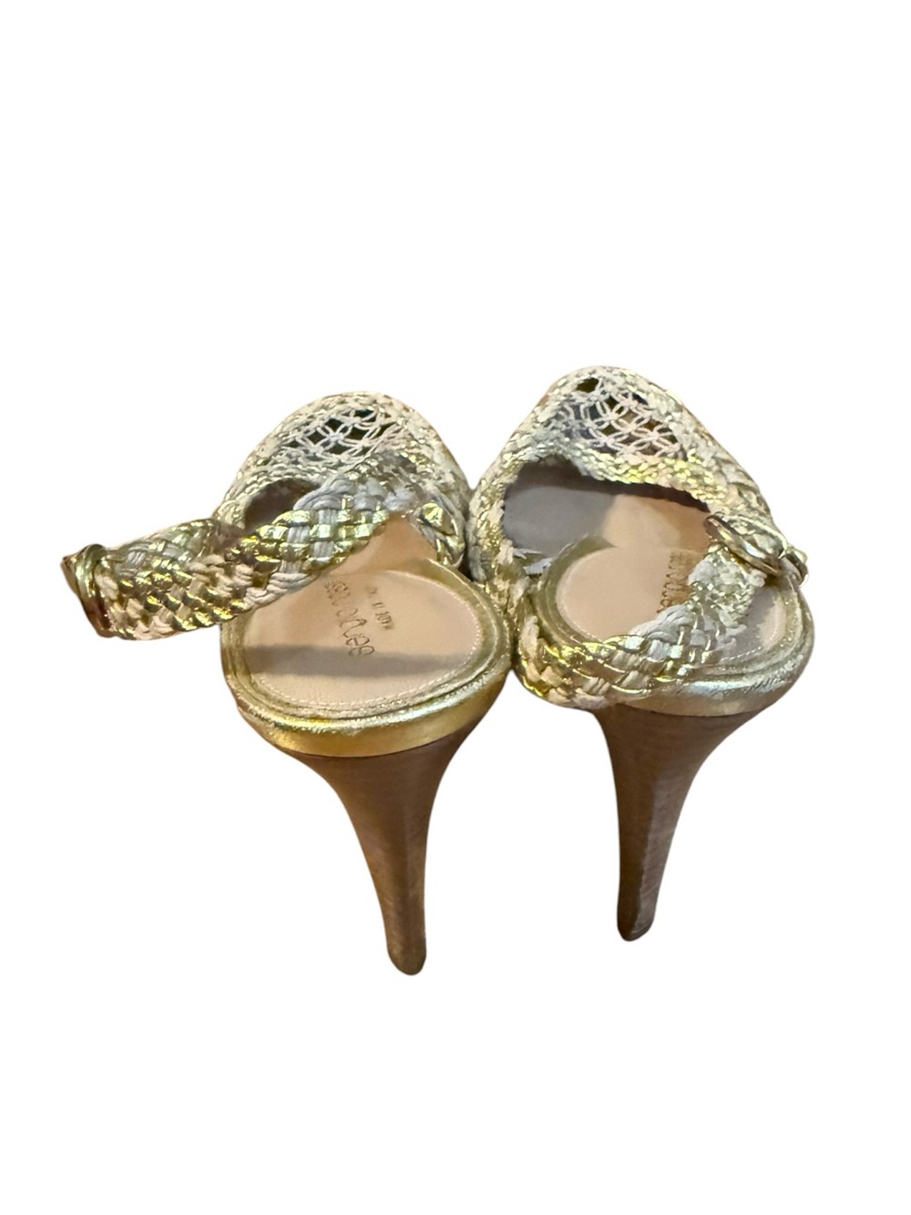 Sergio Rossi Gold Woven Leather Slingback Heels Made in Italy Size 40 - Picture 3 of 6